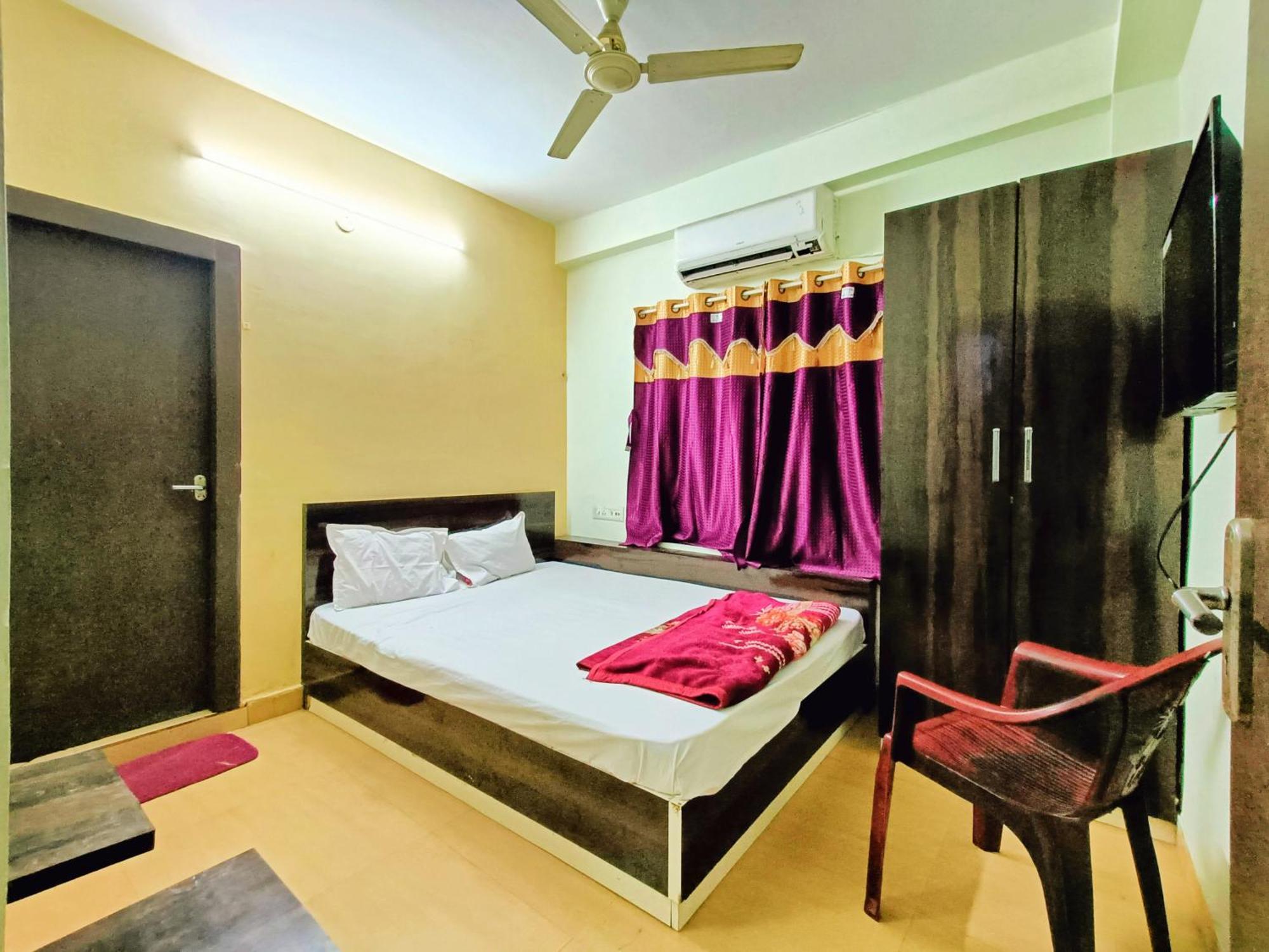 Rest Inn Hotel Newtown Road Near Tata Medical Kolkata Exterior photo