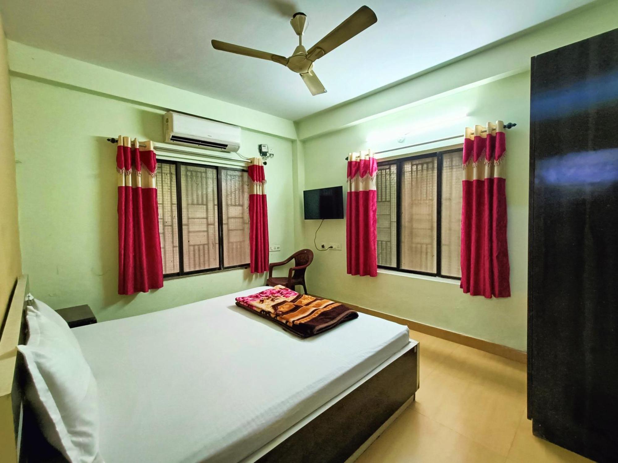 Rest Inn Hotel Newtown Road Near Tata Medical Kolkata Exterior photo